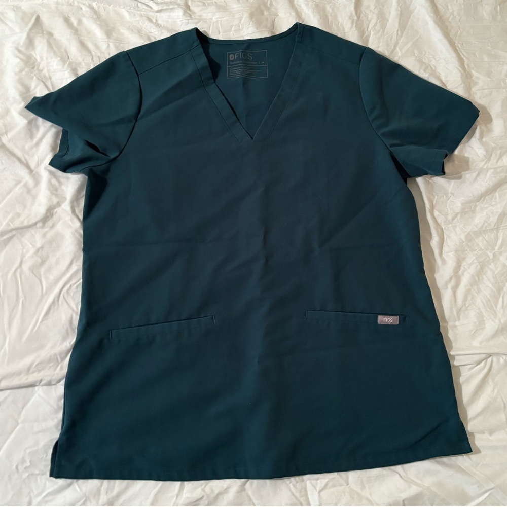 figs caribbean blue casma 3-pocket scrub top